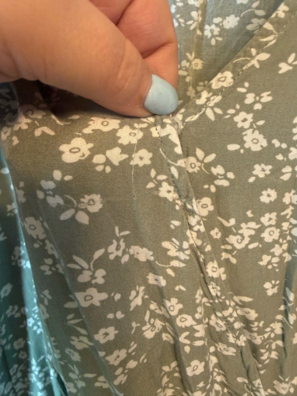 Bloomchic Bloom Dress - Flutter Sleeve Ditsy Floral Pocket Split - Size 26 - Picture 7 of 8